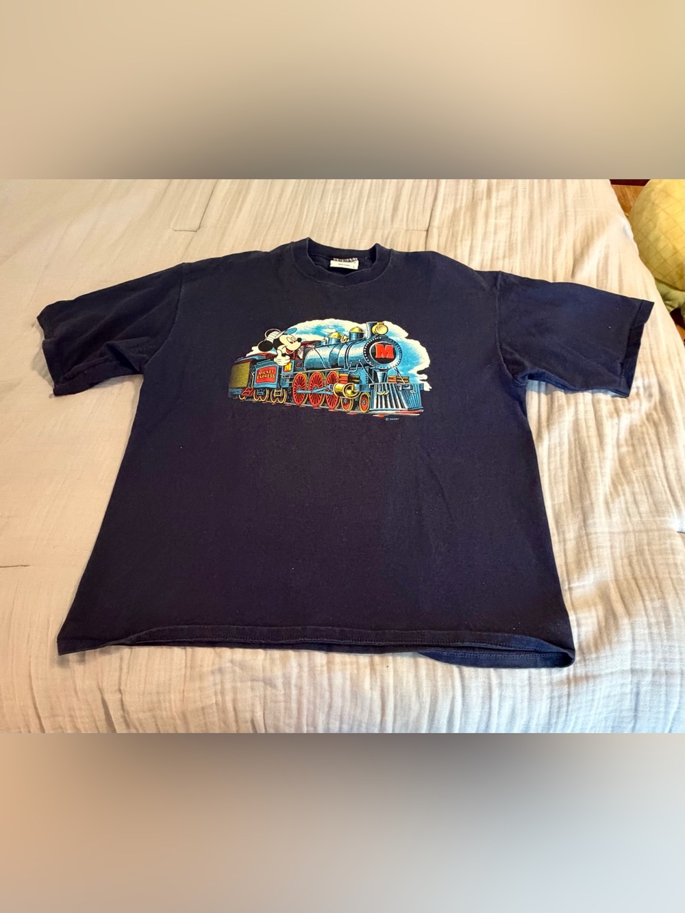 Vintage Disney Navy T-Shirt with Colorful Mickey Train Graphic Sz L